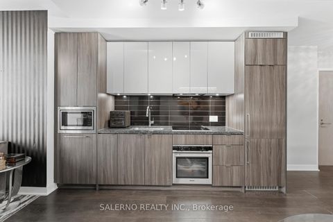 Photo 11 at 5503 - 125 Blue Jays Way, Waterfront Communities C1, Toronto
