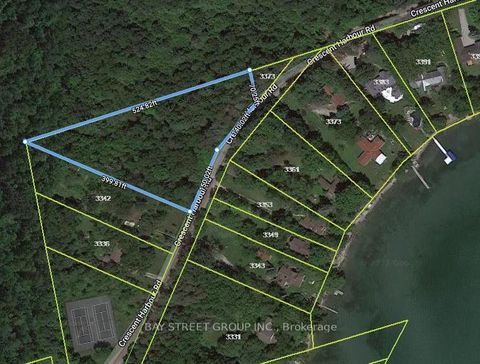 Photo 1 at 3358 Crescent Harbour Road, Rural Innisfil, Innisfil