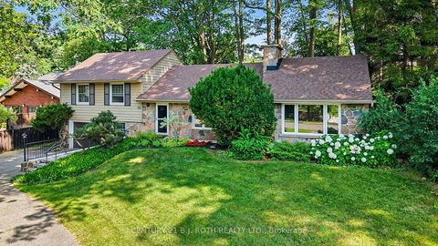 Photo 0 at 140 Shanty Bay Road, North Shore, Barrie