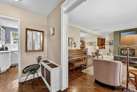 Photo 5 at 140 Shanty Bay Road, North Shore, Barrie