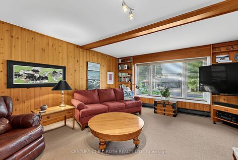 Photo 13 at 140 Shanty Bay Road, North Shore, Barrie