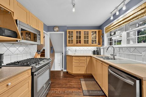 Photo 18 at 140 Shanty Bay Road, North Shore, Barrie