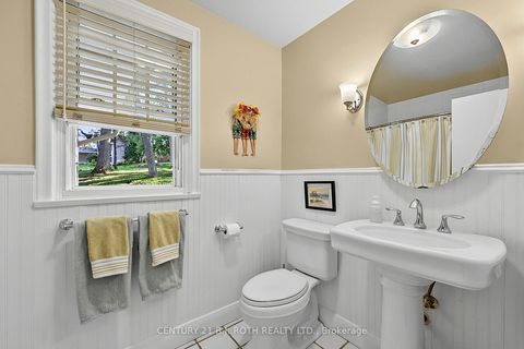 Photo 31 at 140 Shanty Bay Road, North Shore, Barrie