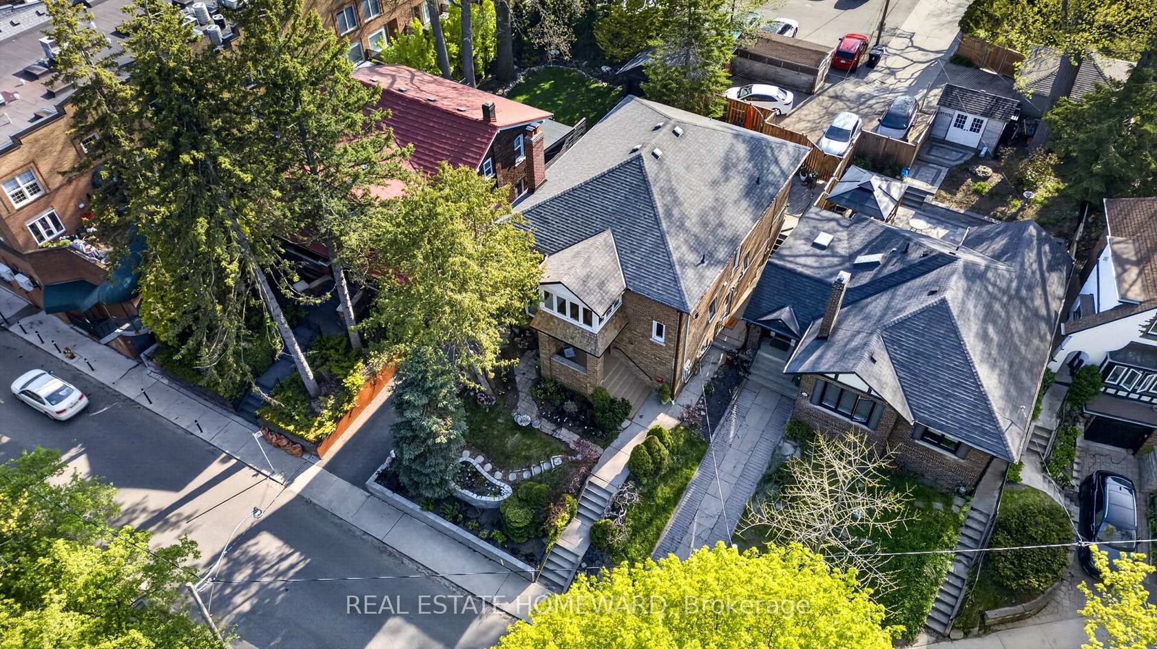 128 Glen Manor Drive, The Beaches, Toronto 