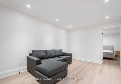 Photo 42 at 64 Gwynne Avenue, South Parkdale, Toronto