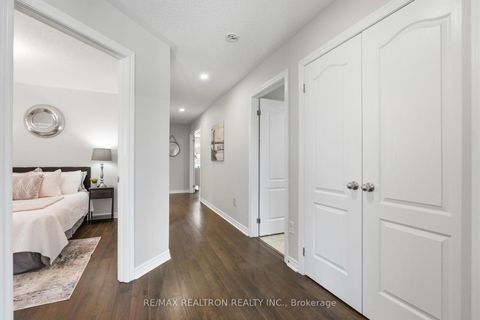 Photo 14 at 281 Sloss Court, Woodland Hill, Newmarket