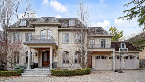 Photo 1 at 9 Fifeshire Road, Windfields, Toronto