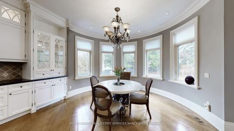 Photo 10 at 9 Fifeshire Road, Windfields, Toronto