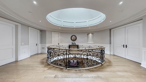 Photo 19 at 9 Fifeshire Road, Windfields, Toronto