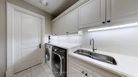 Photo 29 at 9 Fifeshire Road, Windfields, Toronto