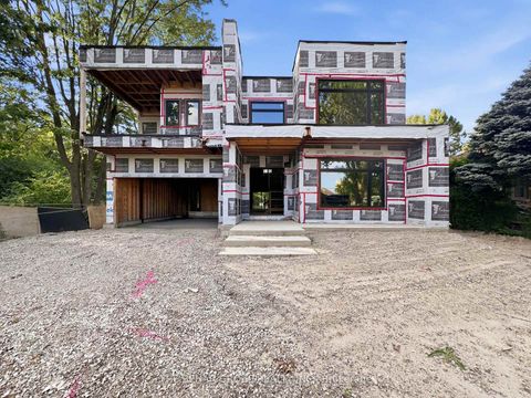 Photo 0 at 188 Crestwood Road, Yorkhill, Vaughan