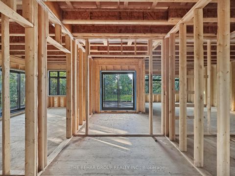 Photo 17 at 188 Crestwood Road, Yorkhill, Vaughan