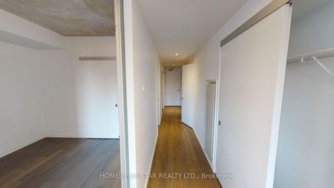 Photo 17 at 310 - 383 SORAUREN Avenue, Roncesvalles, Toronto