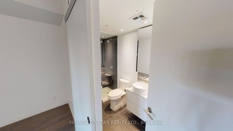 Photo 23 at 310 - 383 SORAUREN Avenue, Roncesvalles, Toronto