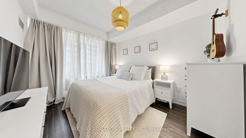 Photo 14 at 216 - 100 Eagle Rock Way, Rural Vaughan, Vaughan