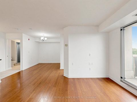 Photo 14 at 603 - 935 Sheppard Avenue W, Clanton Park, Toronto