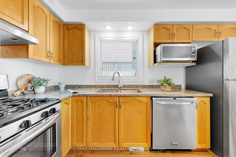 Photo 11 at 941 Lake Drive N, Historic Lakeshore Communities, Georgina