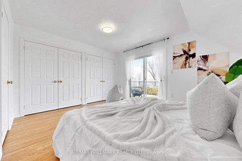 Photo 15 at 941 Lake Drive N, Historic Lakeshore Communities, Georgina