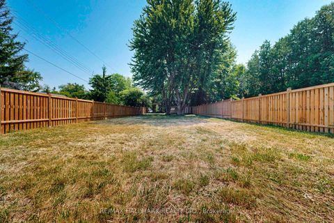 Photo 38 at 941 Lake Drive N, Historic Lakeshore Communities, Georgina