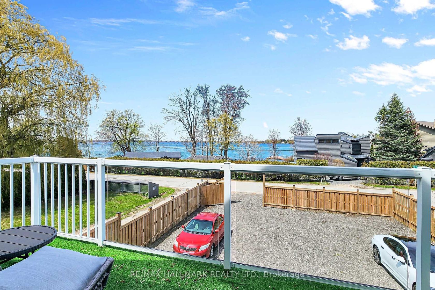 941 Lake Drive N, Historic Lakeshore Communities, Georgina photo number 2