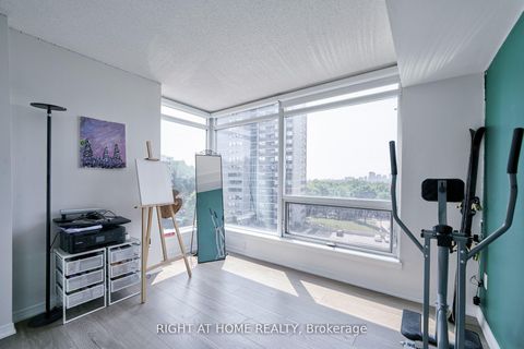 Photo 9 at 813 - 18 Valley Woods Road, Donalda, Toronto