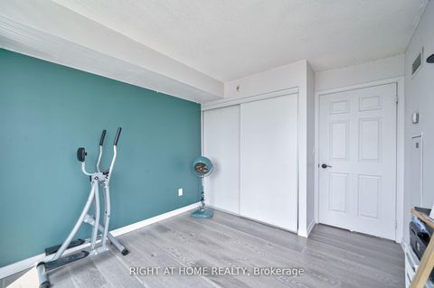 Photo 15 at 813 - 18 Valley Woods Road, Donalda, Toronto