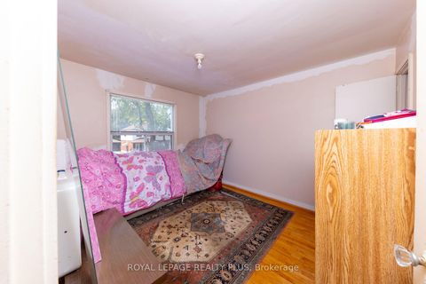 Photo 11 at 33 Dayton Avenue, Queensway, Toronto