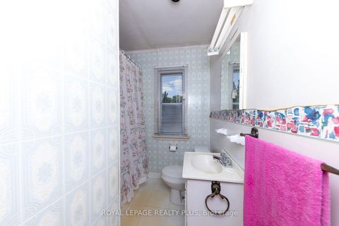Photo 13 at 33 Dayton Avenue, Queensway, Toronto
