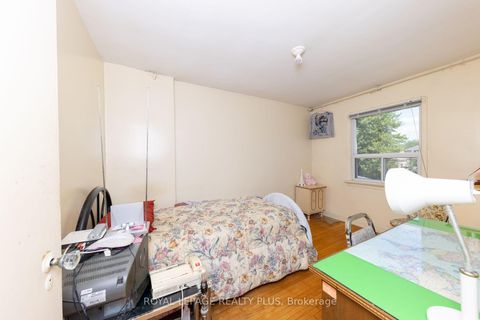 Photo 16 at 33 Dayton Avenue, Queensway, Toronto
