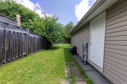 Photo 30 at 33 Dayton Avenue, Queensway, Toronto