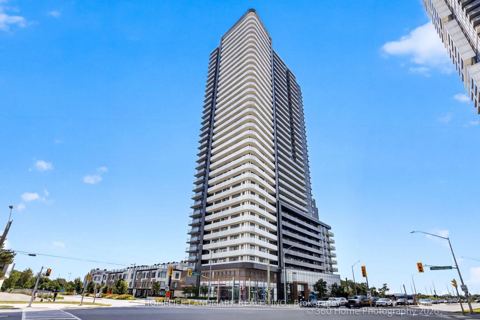3604 - 7895 JANE Street, Concord, Vaughan photo number 2