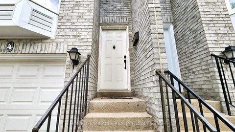 Photo 3 at 4 William Curtis Circle, College Manor, Newmarket