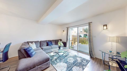 Photo 4 at 4 William Curtis Circle, College Manor, Newmarket