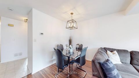 Photo 8 at 4 William Curtis Circle, College Manor, Newmarket