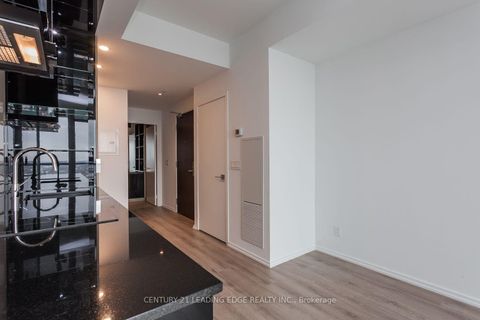Photo 5 at 4404 - 70 Temperance Street, Bay Street Corridor, Toronto