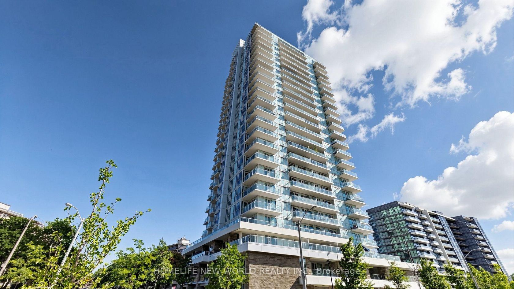 613 - 10 Deerlick Court, Donalda, Toronto photo number 2