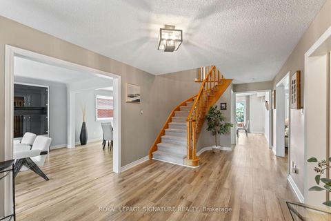 Photo 4 at 146 Beaver Bend Crescent, West Deane, Toronto