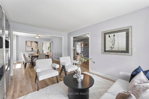 Photo 8 at 146 Beaver Bend Crescent, West Deane, Toronto