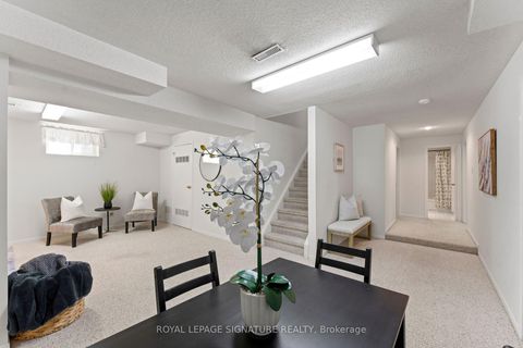 Photo 31 at 146 Beaver Bend Crescent, West Deane, Toronto