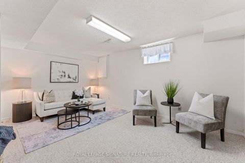 Photo 34 at 146 Beaver Bend Crescent, West Deane, Toronto