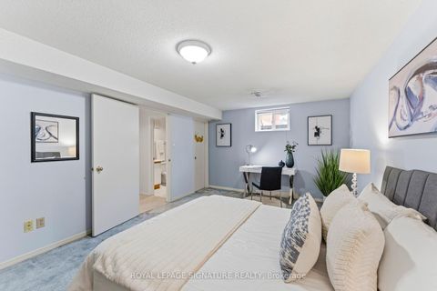Photo 38 at 146 Beaver Bend Crescent, West Deane, Toronto