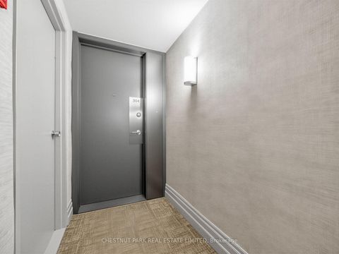 Photo 1 at 304 - 625 Avenue Road, St. Clair, Toronto
