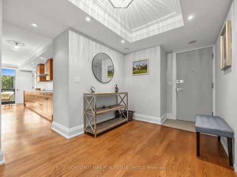 Photo 2 at 304 - 625 Avenue Road, St. Clair, Toronto