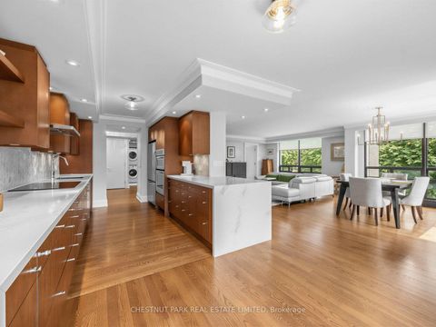 Photo 4 at 304 - 625 Avenue Road, St. Clair, Toronto