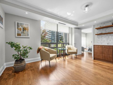 Photo 8 at 304 - 625 Avenue Road, St. Clair, Toronto
