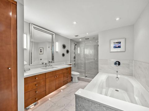 Photo 16 at 304 - 625 Avenue Road, St. Clair, Toronto