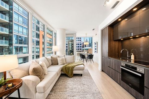 Photo 5 at 1806 - 15 Mercer Street, Waterfront Communities C1, Toronto