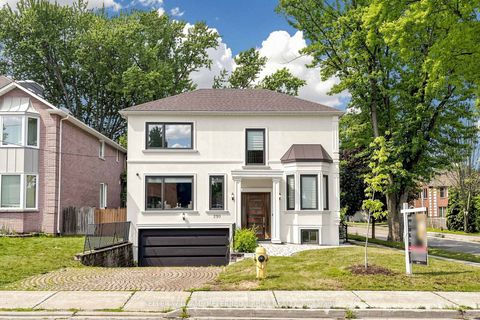 Photo 1 at 290 Empress Avenue, Willowdale East, Toronto