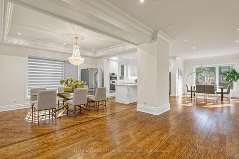 Photo 2 at 290 Empress Avenue, Willowdale East, Toronto