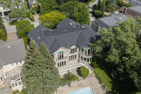 Photo 3 at 32 Arjay Crescent, York Mills, Toronto